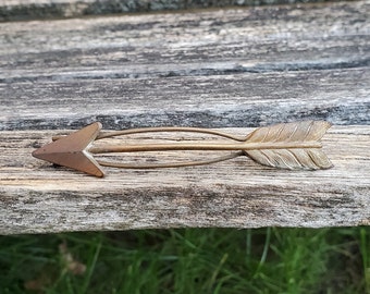 Vintage Arrow Tie Clip. Gift For Dad, Groom, Groomsmen, Wedding, Anniversary, Birthday, Christmas, Father's Day.