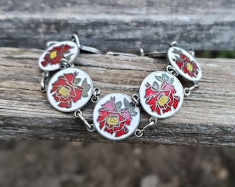 Bracciale vintage con fiori. Bracciale cloisonné. Rosso e bianco. Regalo per mamma, sposa, damigella d'onore, anniversario, compleanno, Natale, festa della mamma.
