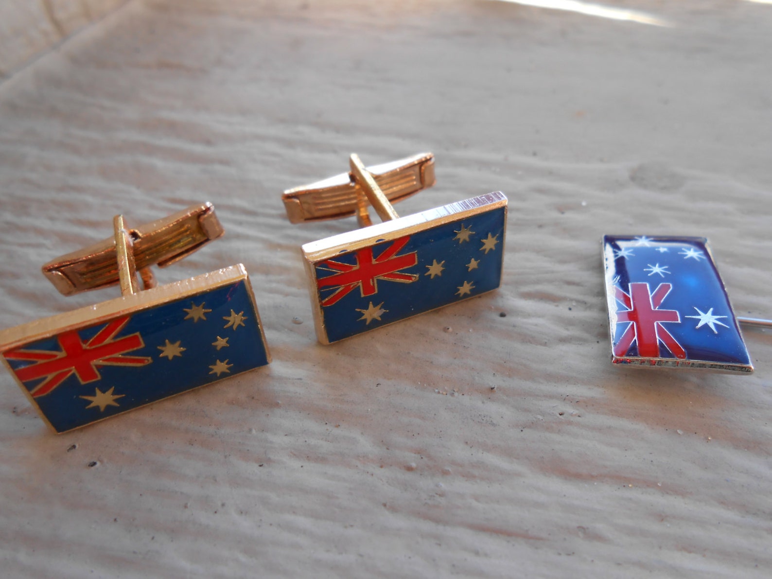 Vintage Australian Flag Enamel Cufflinks and Tie Pin Set. | Etsy