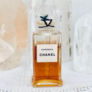 Chanel Gardénia Gardenia 7.5 Ml. or 0.25 Oz. Flacon Parfum 