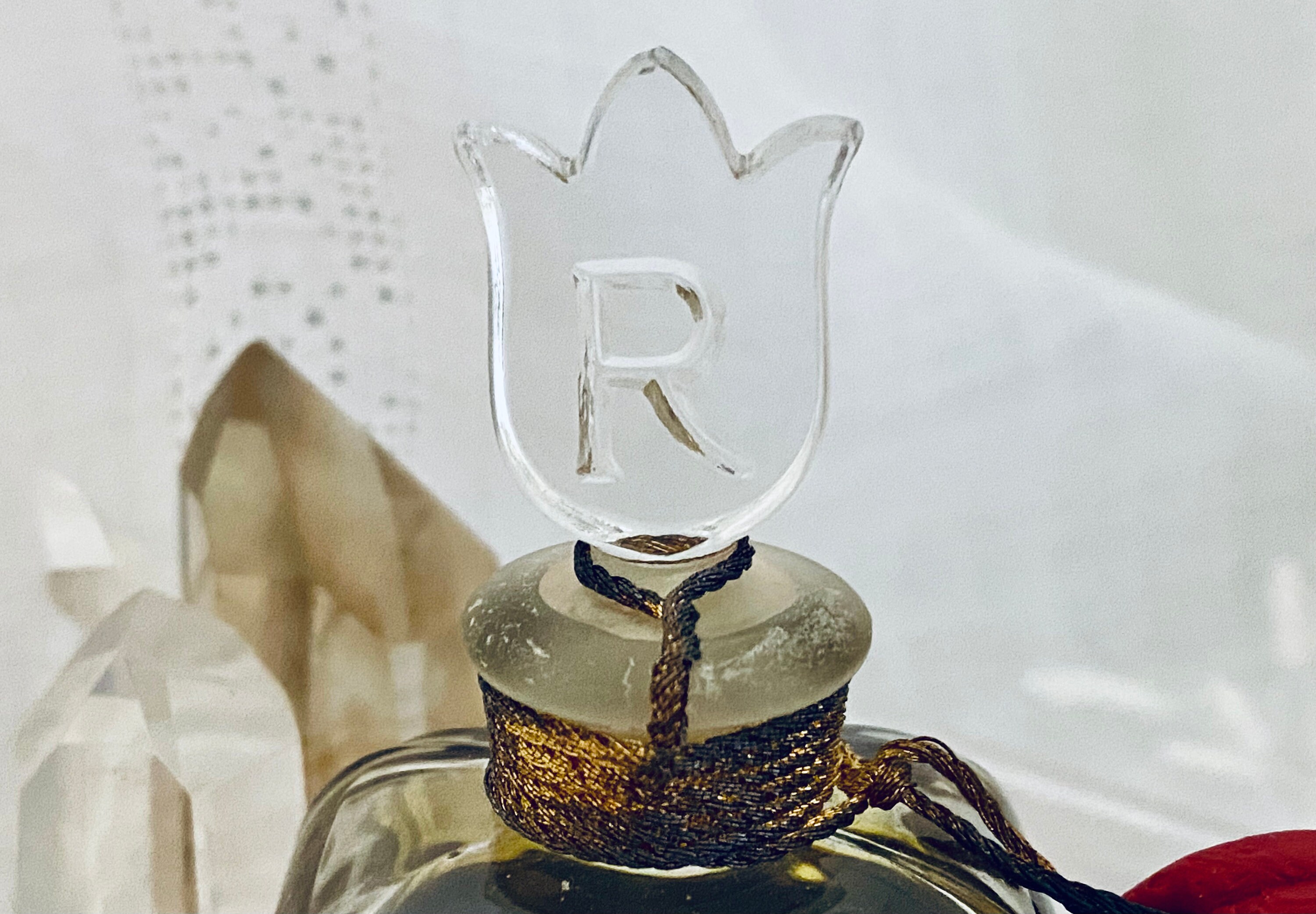 Raphaël, Raphael, Réplique, Replique, 'replica', 30 Ml. or 1 Raphaël, Raphael, Réplique, Replique, 'replica', 30 Ml. or 1