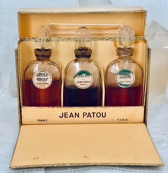 Jean Patou, Coffret, Colony, Amour Amour, Moment Supreme, 3 x 15 ml. or 0.5 oz. Flacons, Parfum Extrait, 1930's, Paris, France ..