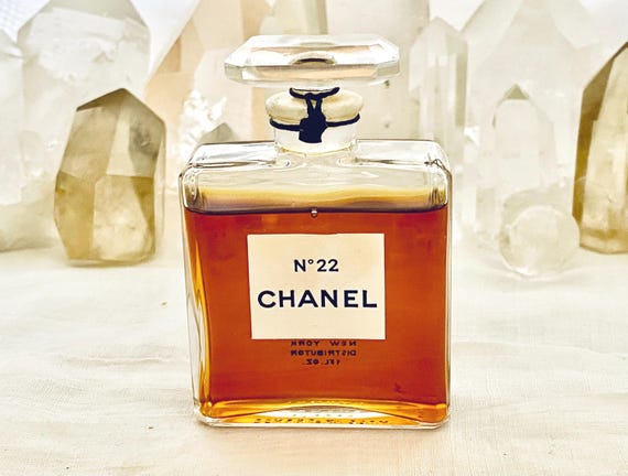 Chanel, No. 22, 30 ml. or 1 oz. Flacon, Parfum Extrait, 1923, 1940, Paris, France ..