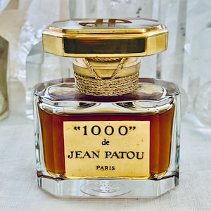 Jean Patou, 1000, 15 ml. or 0.5 oz. Flacon, Parfum Extrait, Limited Edition, 1972, Paris, France ..