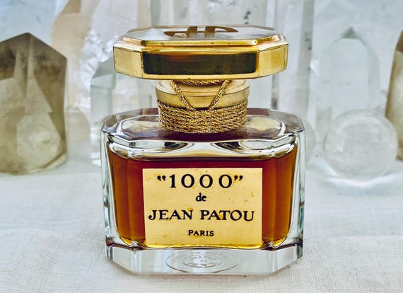 Jean Patou, 1000, 15 ml. or 0.5 oz. Flacon, Parfum Extrait, Limited Edition, 1972, Paris, France ..