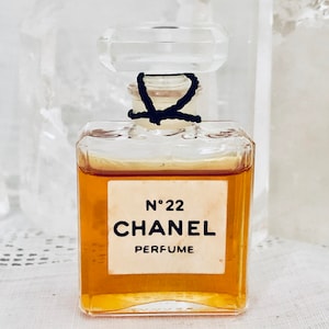 Chanel, No. 22, 10 ml. or 0.34 oz. Flacon, Parfum Extrait, 1924, 1970, Paris, France ..
