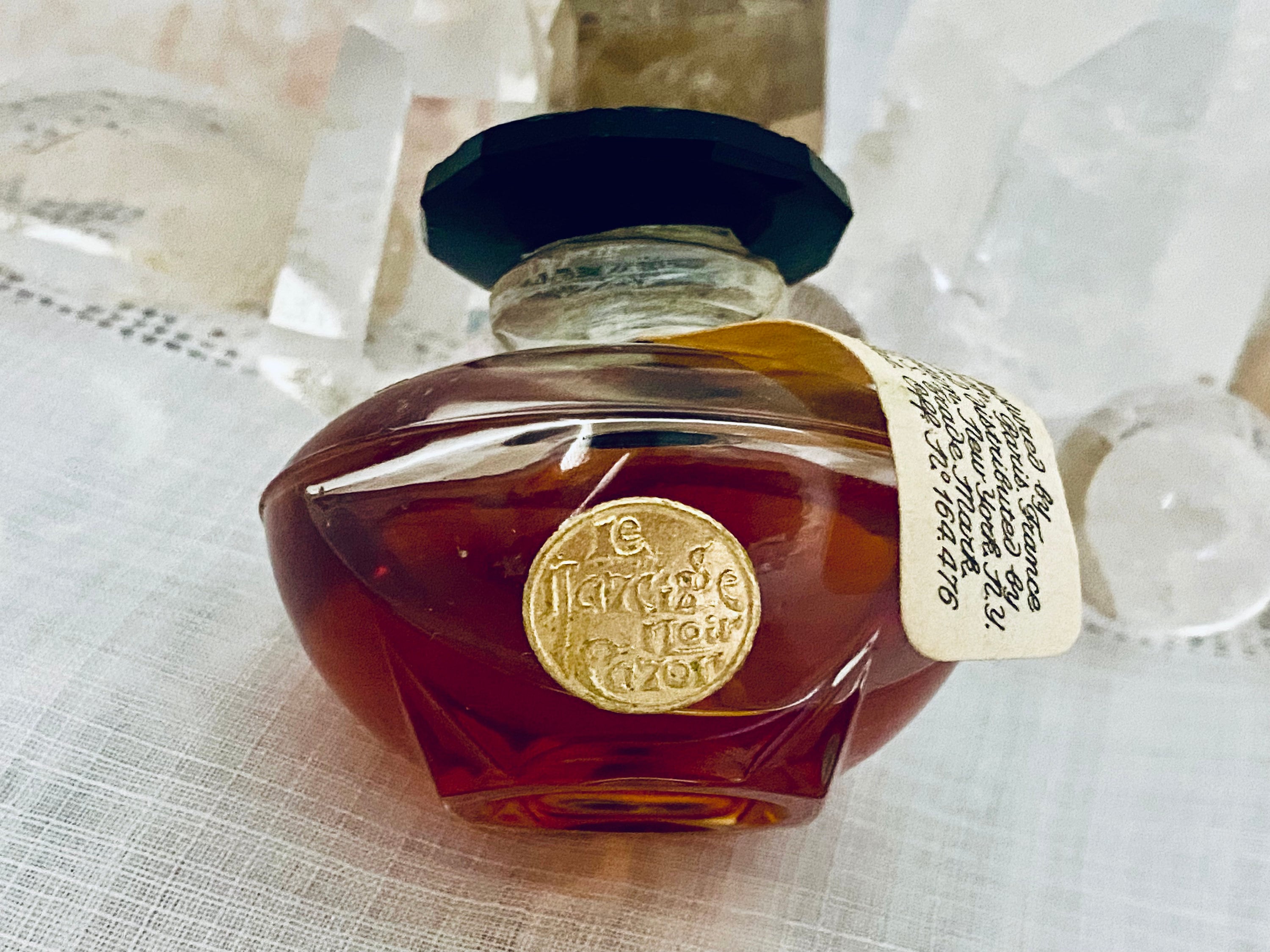 Caron, Narcisse Noir, 'black Narcissus', 30 Ml. or 1 Oz. Flacon, Pure Parfum Extrait, 1911, 1960, Paris, France .. - Etsy Caron, Narcisse Noir, 'black Narcissus', 30 Ml. or 1 Oz. Flacon, Pure Parfum Extrait, 1911, 1960, Paris, France .. - Etsy