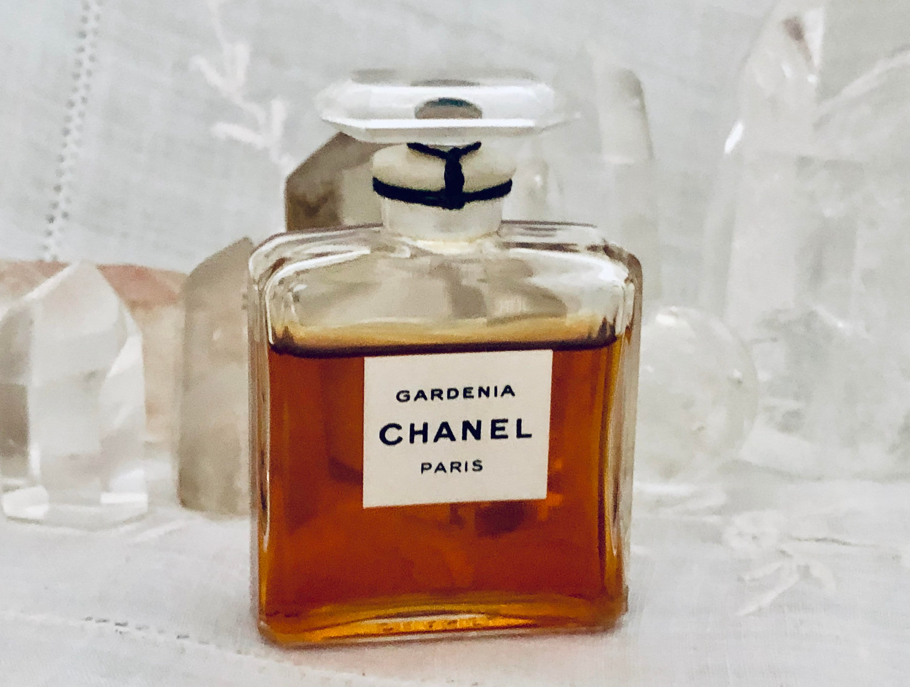 Chanel, Gardénia, Gardenia, DECANTED SAMPLE from Flacon, Parfum Extrait,  1925, Paris, France ..