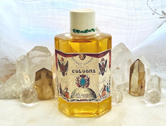 Molinard, Vetiver, 250 ml. or 8.45 oz. Flacon, Eau de Cologne, 1802, 1970, Paris, France ..