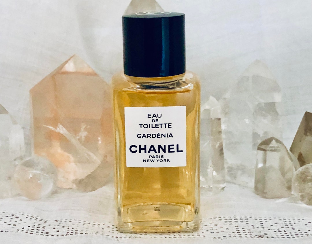 Chanel, Gardénia, Gardenia, 100 Ml. or 3.3 Oz. Flacon, Eau Chanel, Gardénia, Gardenia, 100 Ml. or 3.3 Oz. Flacon, Eau
