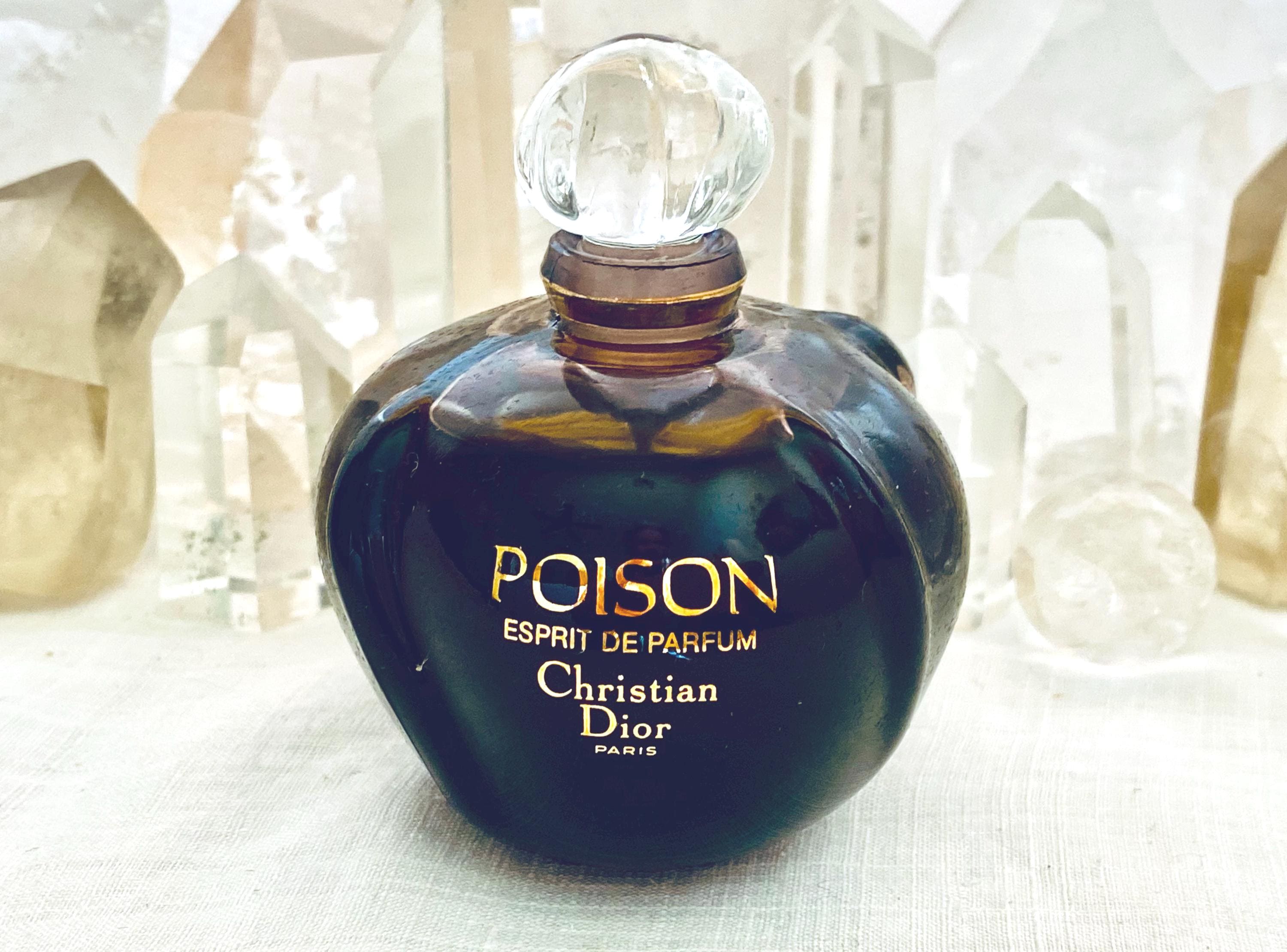 Christian Dior POISON エスプリ・ド・パルファム 30ml Christian Dior【POISON】30ml／ESPRIT DE PARFUM エスプリ ドゥ