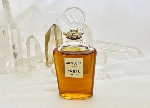 Weil, Antilope, 30 ml. or 1 oz. Flacon, Parfum Extrait, 1946, 1960, Paris, France ..