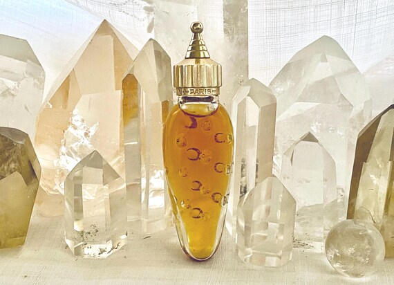 Caron, Bellodgia, Carnation, 7.5 ml. or 0.25 oz. Flacon, Pure Parfum Extrait, Baccarat, 1933, 1950, Paris, France ..