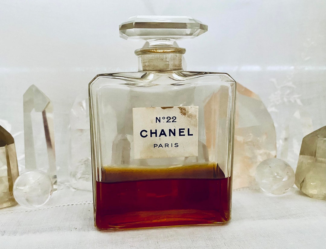 Vintage CHANEL ‘No 22’ Eau De Cologne