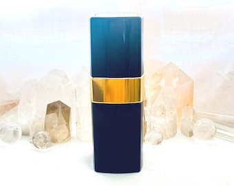 Chanel, No. 5, 100 ml. or 3.4 oz. Flacon, Eau de Toilette Spray, 1921, 1970, Paris, France ..