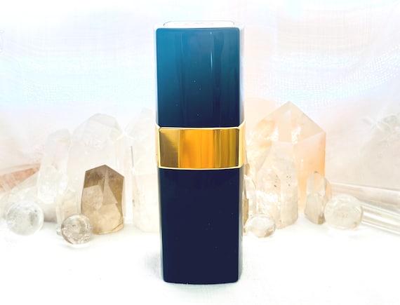 Chanel, No. 5, 100 ml. or 3.4 oz. Flacon, Eau de Toilette Spray, 1921, 1970, Paris, France ..