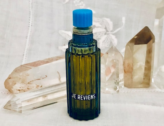 Worth, Je Reviens, 'I Will Return', Narcissus, 15 ml. of 0.5 oz. Flacon, Parfum Extrait, Lalique, Skyscraper Flacon, 1932, 1950, Paris,