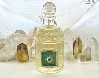 Guerlain, Véritable Eau de Cologne Impériale, 240 ml. or 8 oz. Flacon, Flacon Abeilles, Bee Bottle, 1853, 1967, Paris, France ..