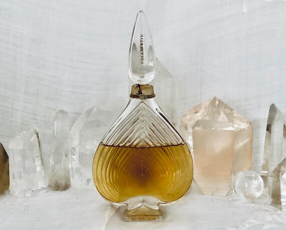Chamade guerlain perfume hot sale