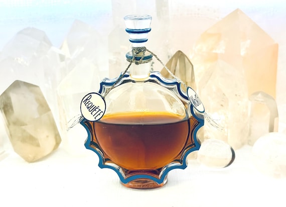 Worth, Requête, Requete, 'Petition', 30 ml. 1. oz. Flacon, Parfum Extrait, Lalique, 1944, Paris, France ..