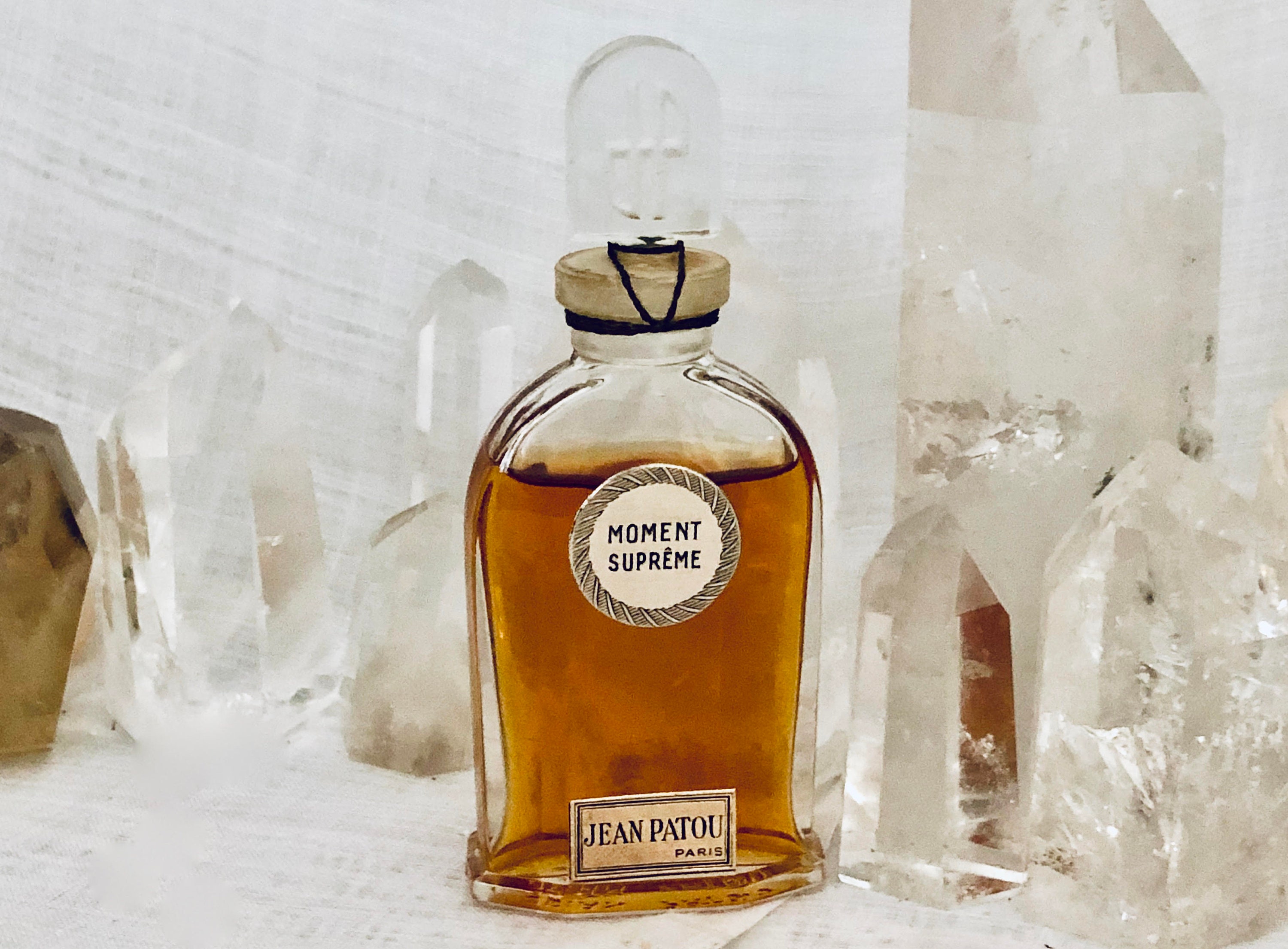 MOMENT SUPREME JEAN PATOU 香水 Moment Supreme Jean Patou perfume - a fragrance for women 1929
