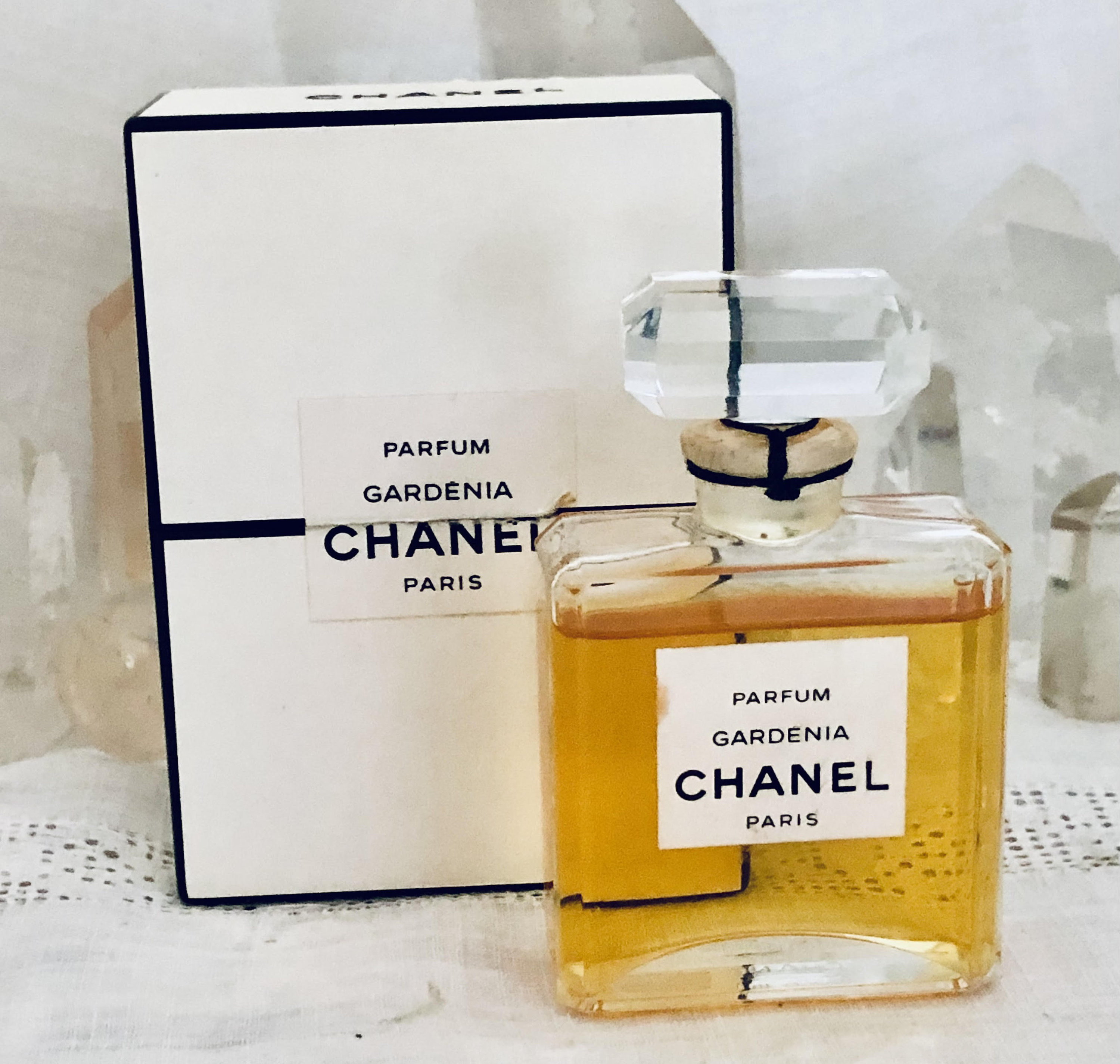 Chanel Gardénia Gardenia 30 Ml. or 1 Oz. Flacon Parfum -  Denmark