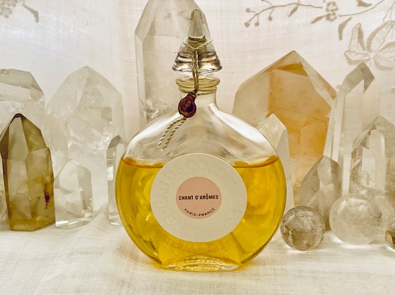 Guerlain, Chant d’Arômes, Chant D'Aromes, 'Song of Scent', 50 ml. or 1.76 oz. Flacon, Eau de Cologne, Flacon Montre, 1969, 1982, Paris,