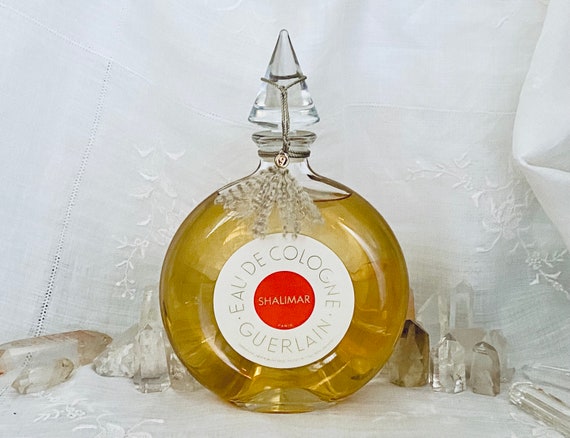 Guerlain, Shalimar, 500 ml. or 17 oz. Flacon, Eau de Cologne, Flacon Montre, 1936, 1970, Paris, France ..
