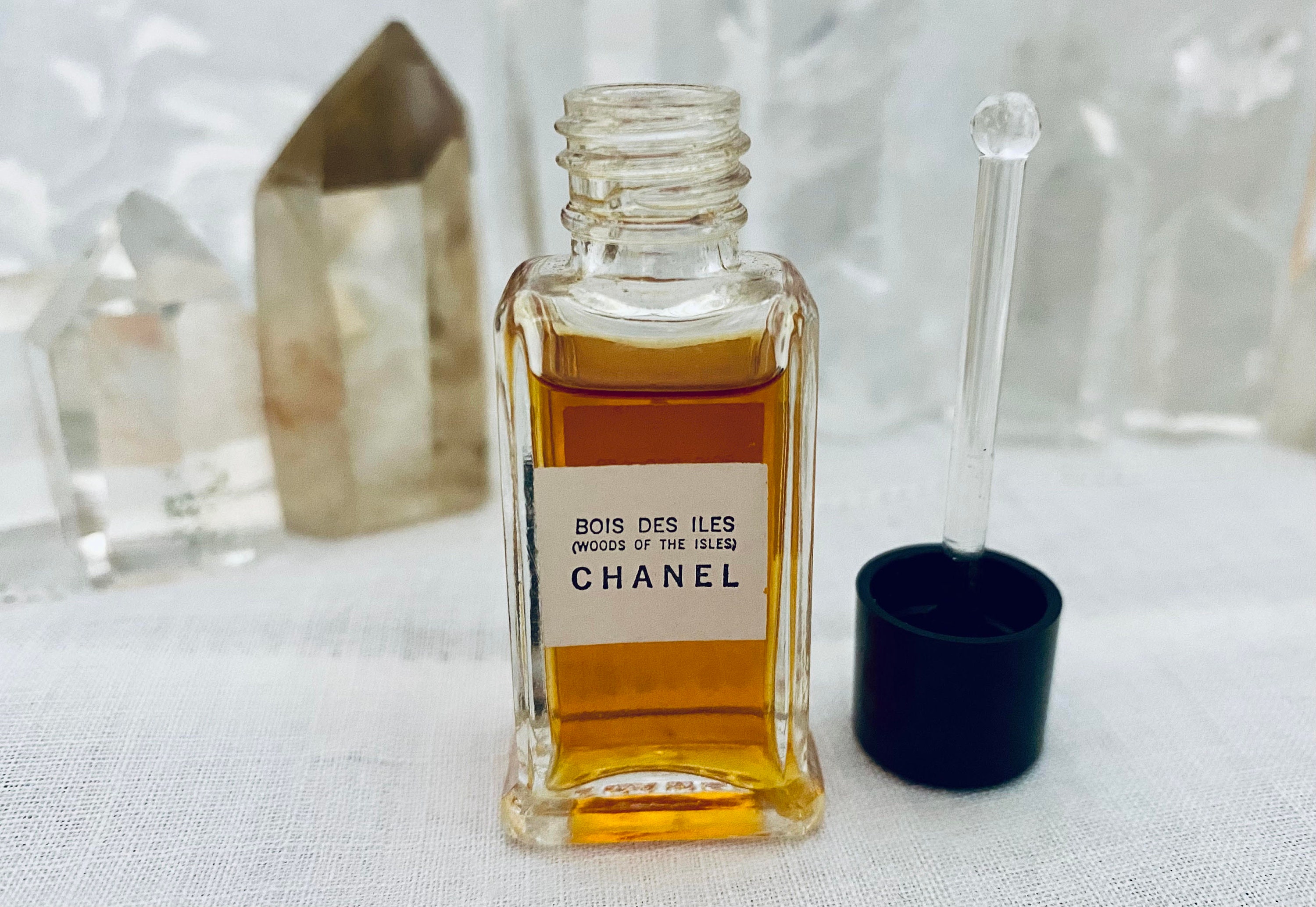 Chanel N°22 Chanel perfume - a fragrance for women 1922