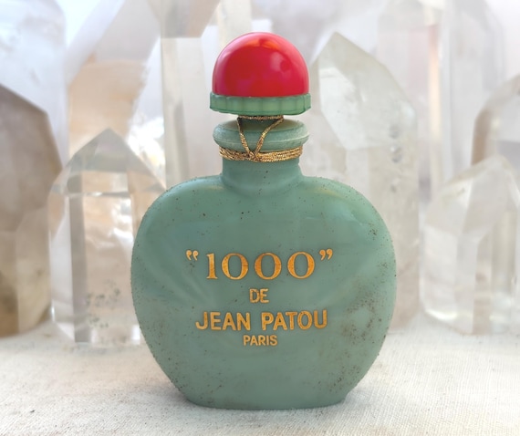 Jean Patou, 1000, 7.5 ml. or 0.25 oz. Flacon, Pure Parfum Extrait, 1972, Paris, France ..