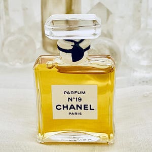Chanel, No. 19, 7.5 ml. or 0.25 oz. Flacon, Parfum Extrait, 1970, 1980, Paris, France ..