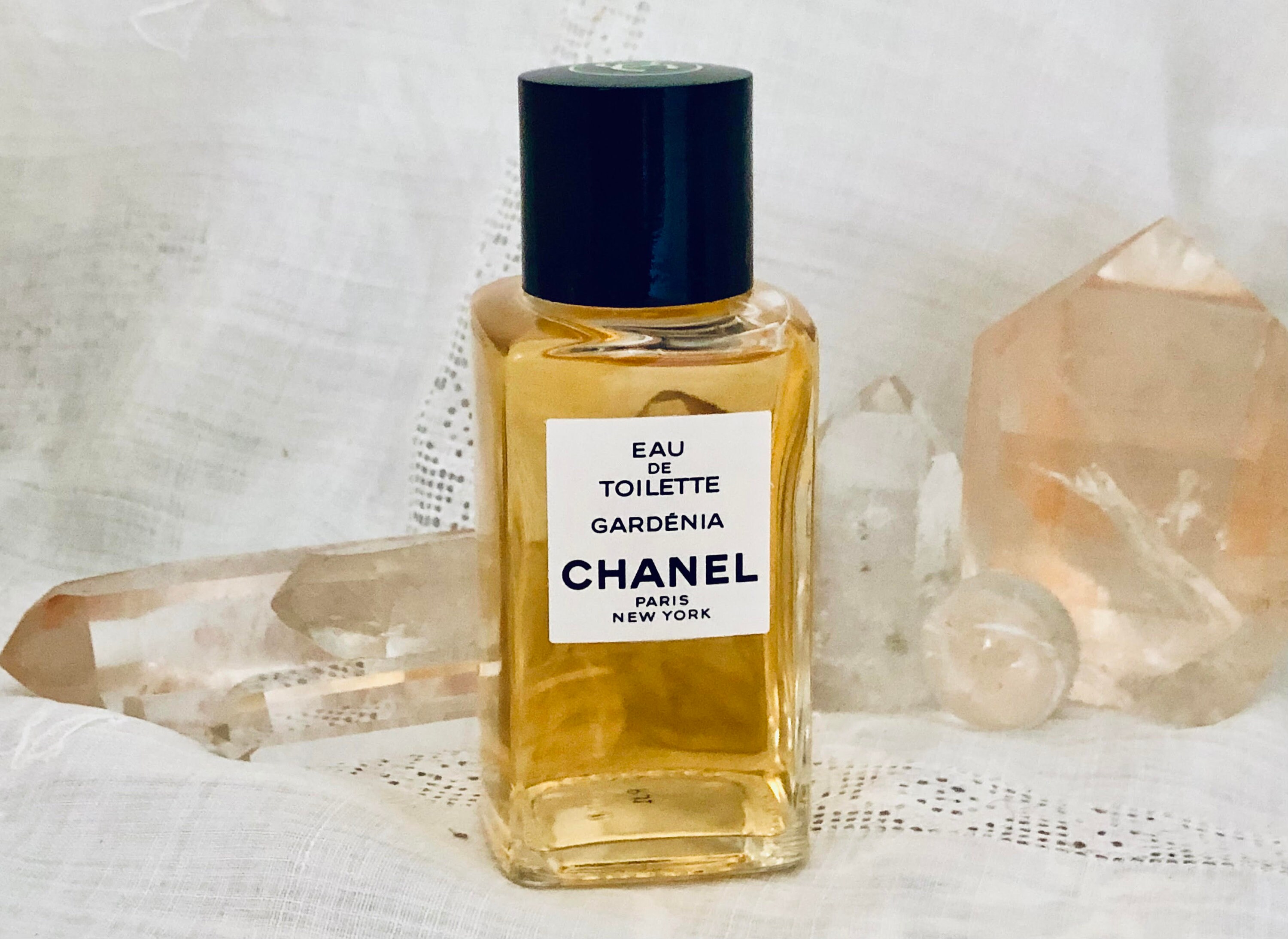 Chanel Gardénia Gardenia Ml. or 3.3 Oz. Flacon Eau -