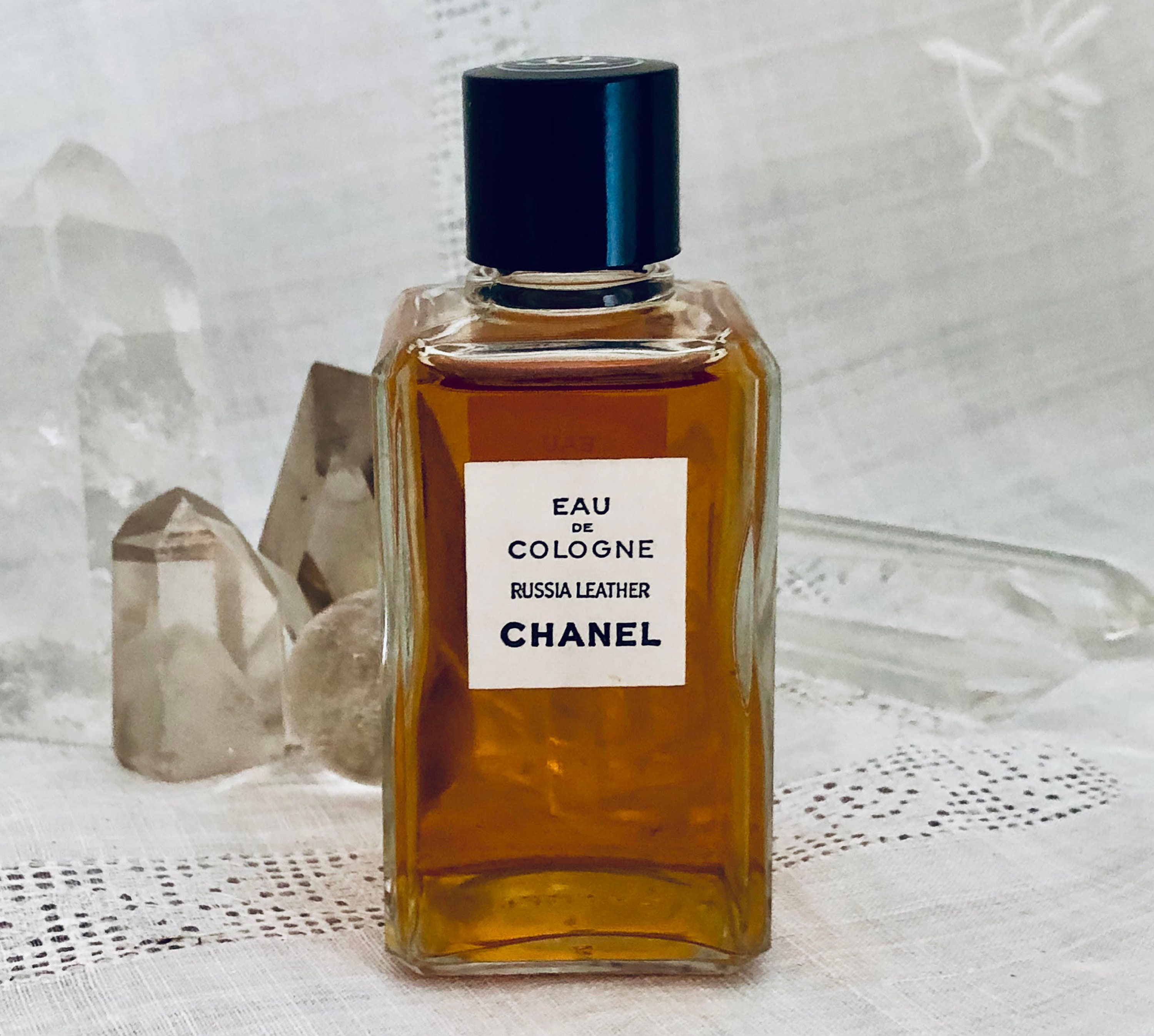 Chanel Coco Mademoiselle : Perfume and Dry Oil Review - Bois de Jasmin