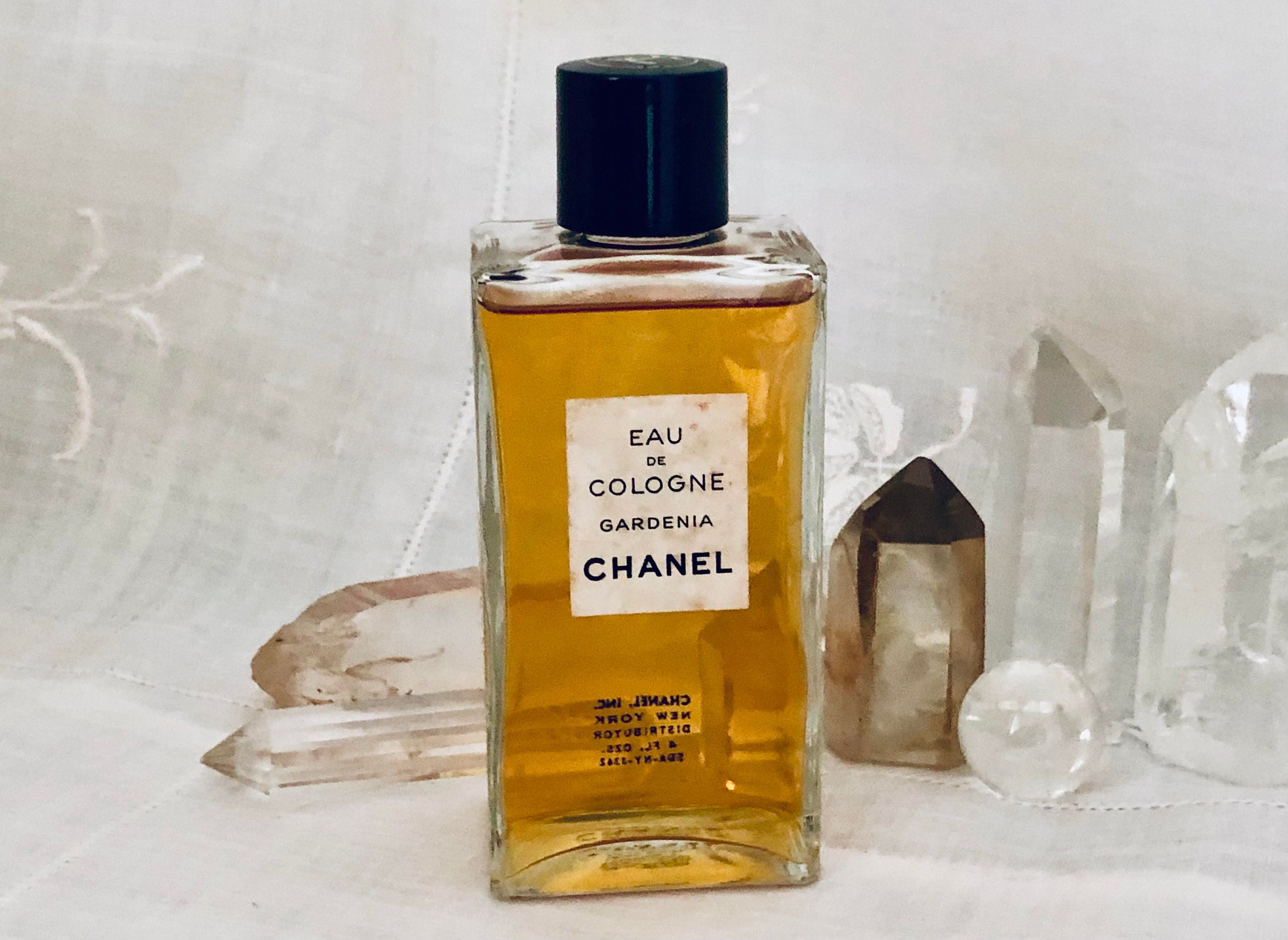 Chanel Gardénia Gardenia 100 Ml. or 3.3 Oz. Flacon Eau De 