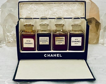 Chanel Coffret Set Cuir De Russie No. 22 Bois Des Iles -  Hong