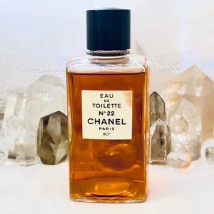 Chanel, No. 22, 240 ml. or 85 oz. Flacon, Eau de Toilette, 1923, 1940, Paris, France .. bild 1