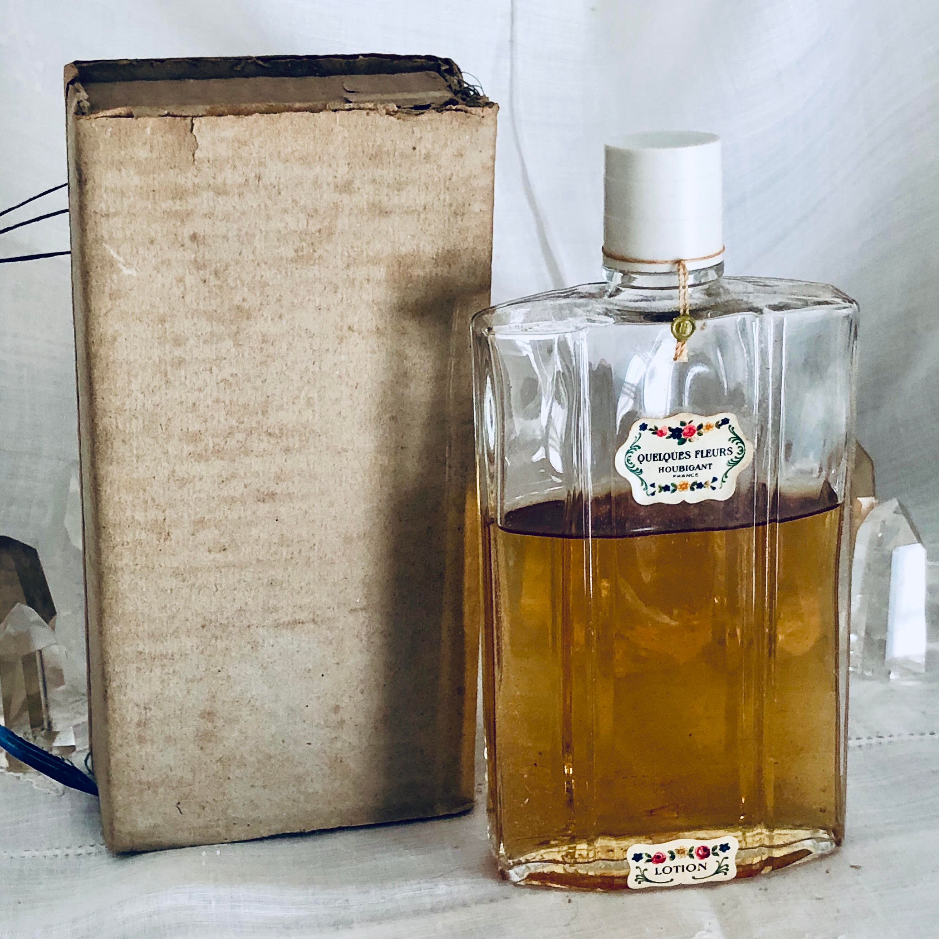 Quelques Fleurs Hourigant 香水 Quelques Fleurs L'Original eau de parfum | Houbigant Parfum