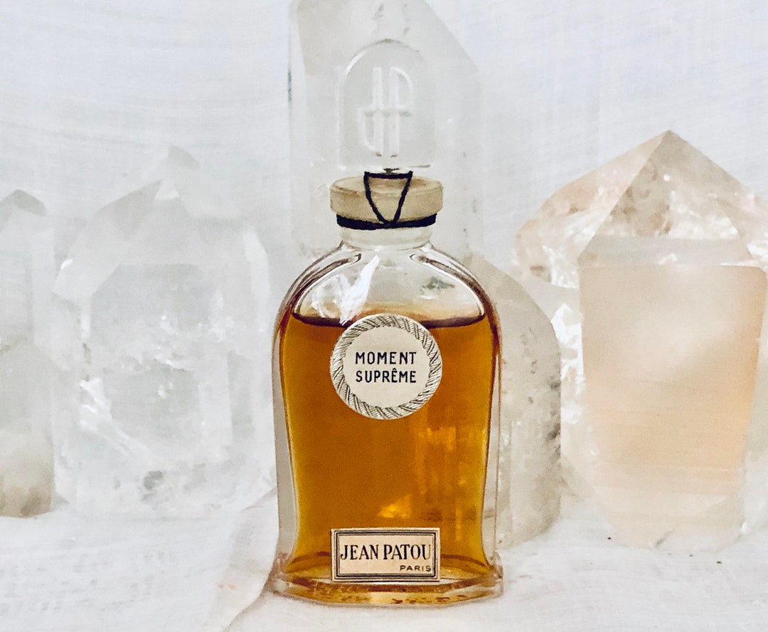 MOMENT SUPREME JEAN PATOU 香水 【公式通販】