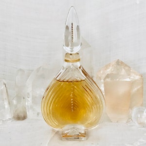 Guerlain, Chamade, &#39;Drum Beat of Surrender&#39;, 30 ml. or 1 oz. Flacon, Parfum Extrait, Flacon Chamade, 1969, Paris, France ..