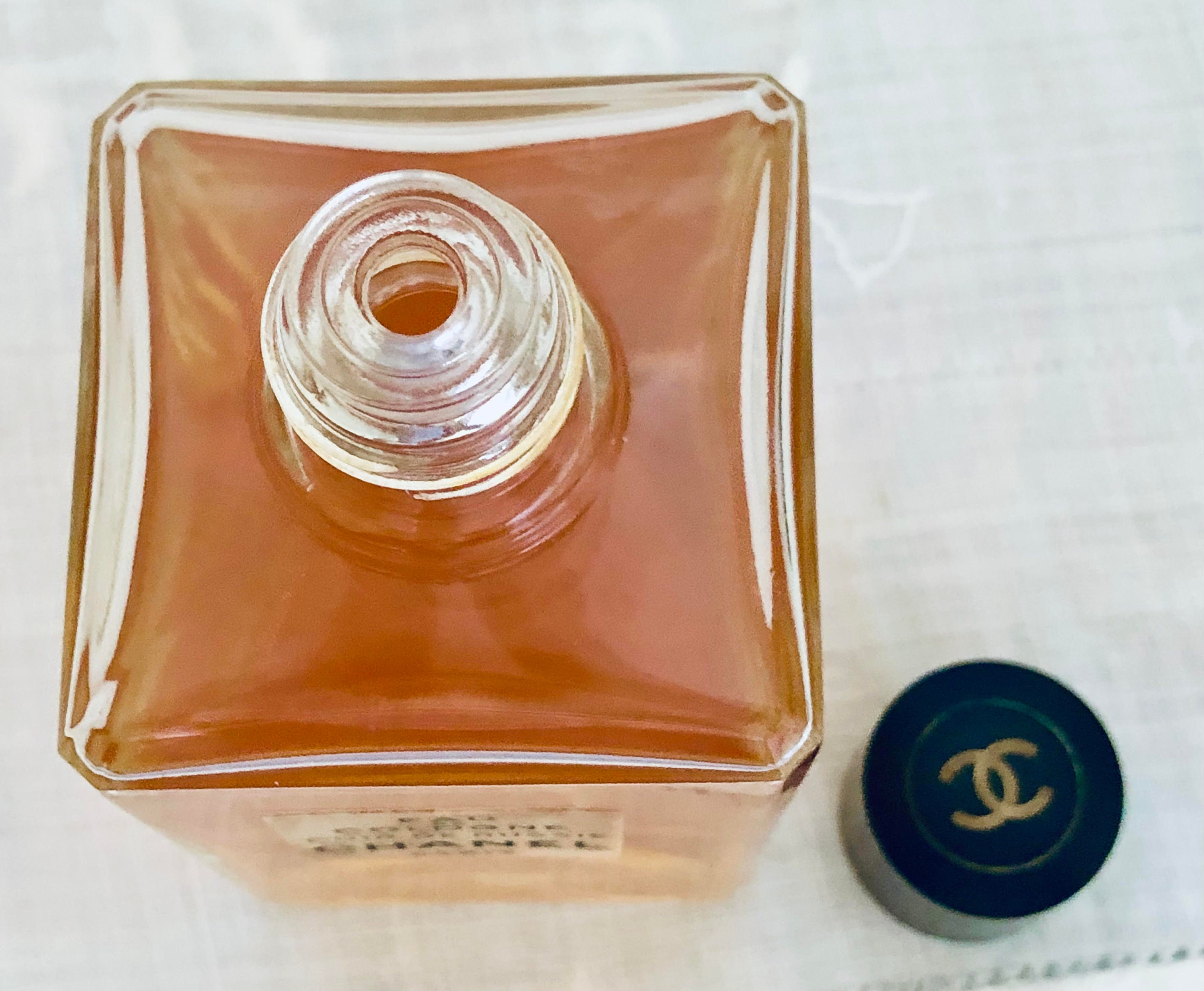 CHANEL Dummy glass bottle, perfume N°5 H. 28.5 cm