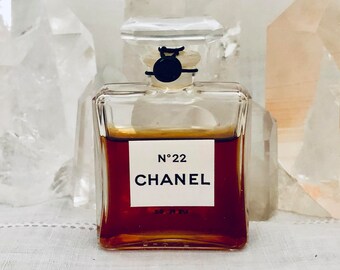 Chanel No 5 by CHANEL Perfumes for Women for sale