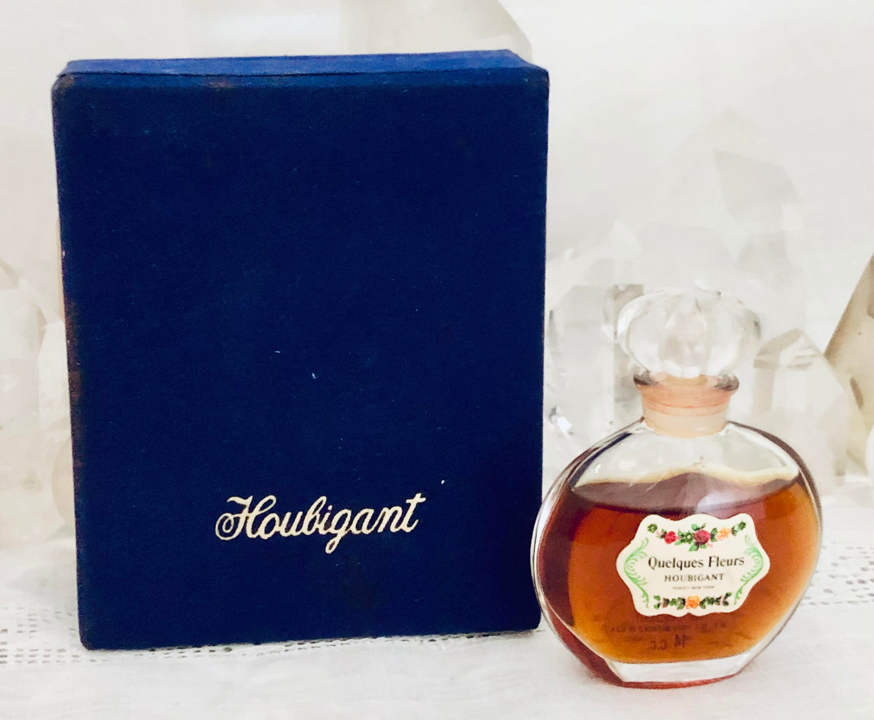 Quelques Fleurs Hourigant 香水 Quelques Fleurs Perfume by Houbigant for Women in Canada