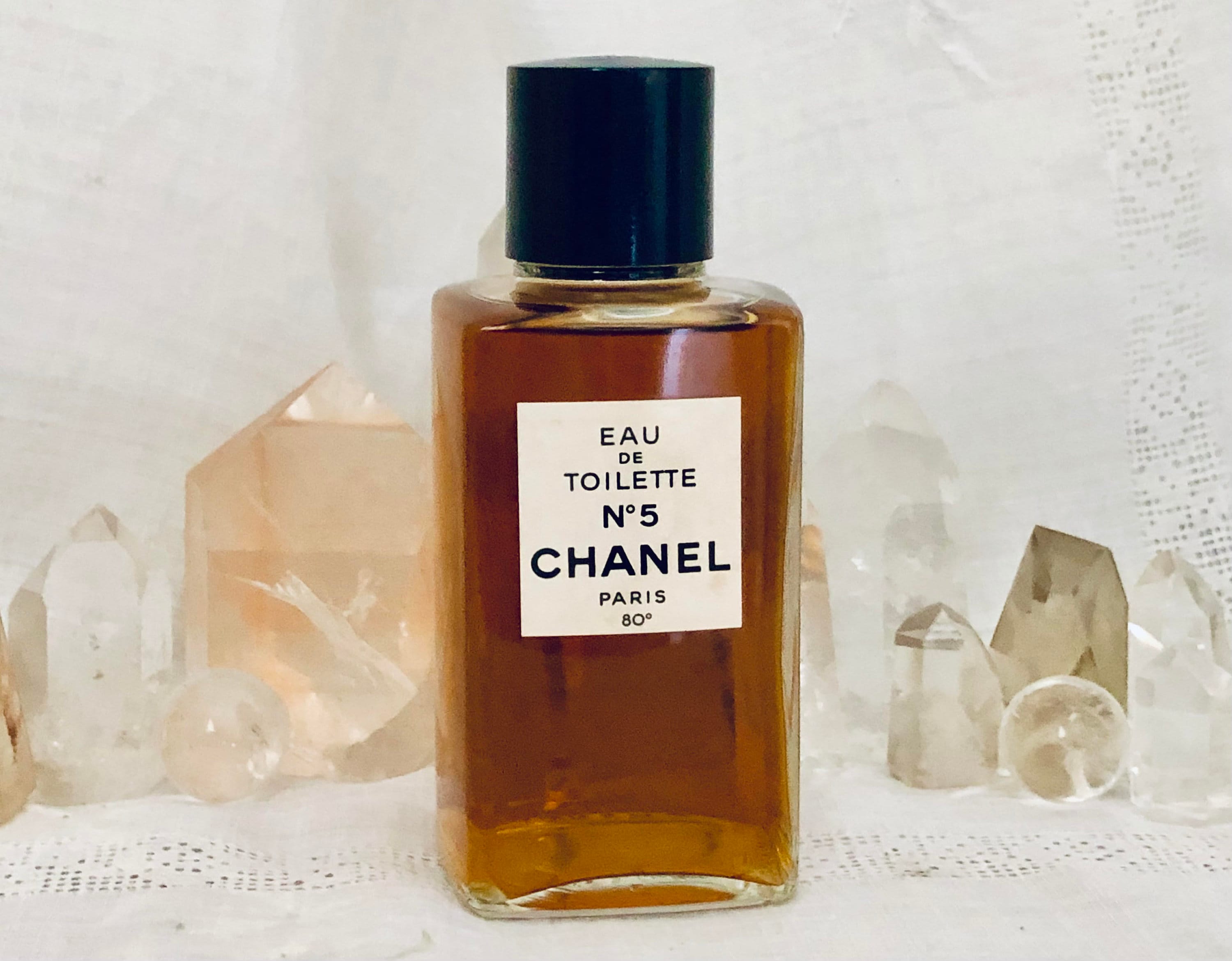 Chanel No 19 extrait 2 oz (M.M.). Rare vintage 1971 original. Sealed – My  old perfume