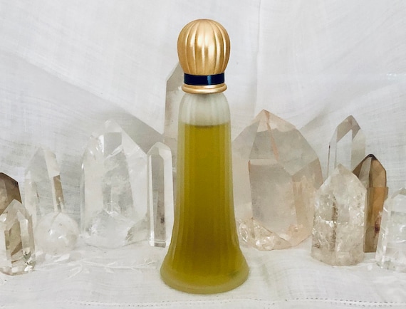 Lucien Lelong, Indiscret, 'Indiscreet', 50 ml. or 1.76oz. Flacon, Eau de Toilette, 1935, 1980, Paris, France ..