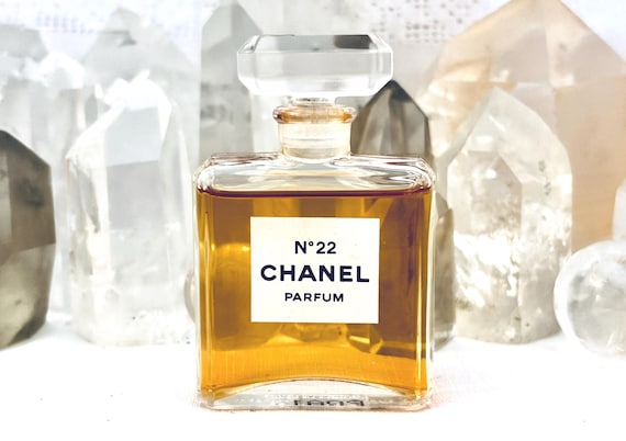 Chanel, No. 22, 15 ml. or 0.5 oz. Flacon, Parfum Extrait, 1923, 1940, Paris, France ..