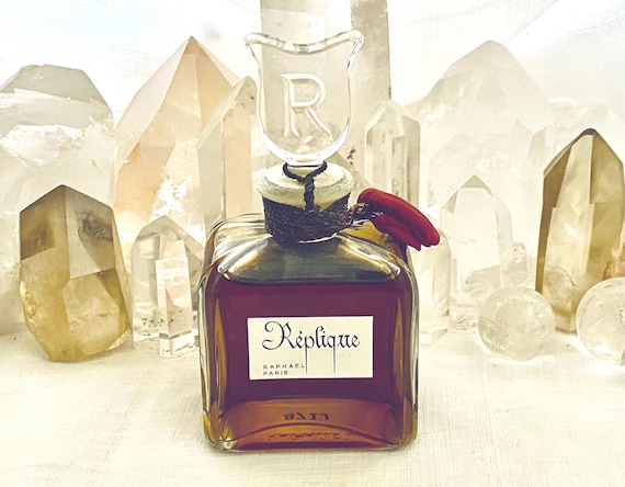 Raphaël, Raphael, Réplique, Replique, 'Replica', Woody Chypre, 60 ml., 2 oz. Flacon, Parfum Extrait, 1936, 1965, Paris, France ..