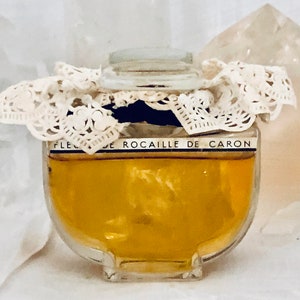 Caron, Fleurs de Rocaille, &#39;Rockery Flowers&#39;, 60 ml. or 2.03 oz. Flacon, Parfum Extrait, 1933, Paris, France ..