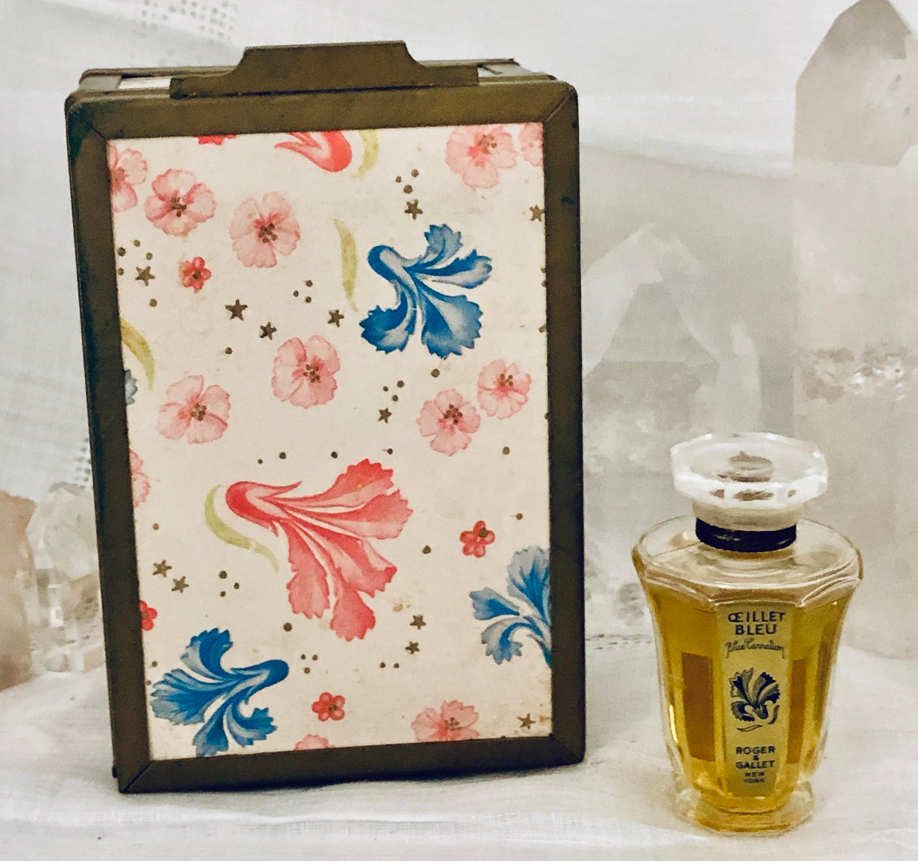 Roger & Gallet Œillet Bleu 'blue Carnation' 15 Ml. Etsy