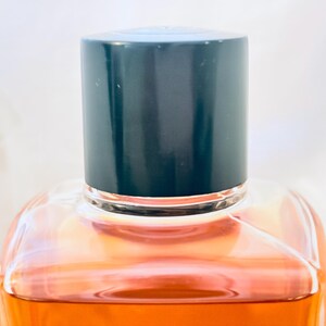 Chanel, No. 22, 240 ml. or 85 oz. Flacon, Eau de Toilette, 1923, 1940, Paris, France .. bild 12