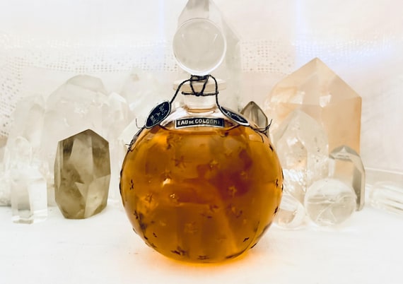 Worth, Dans la Nuit, 'During the Night', 90 ml. or 3 oz. Flacon, Eau de Cologne, Lalique, 1925, 1940, Paris, France ..